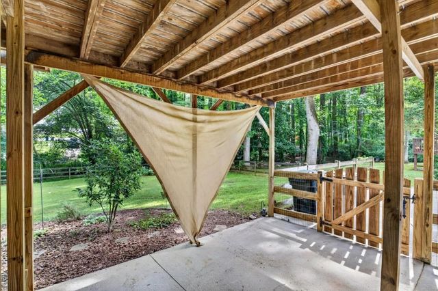 40 RAQUEL Drive, Marietta, GA 30064
