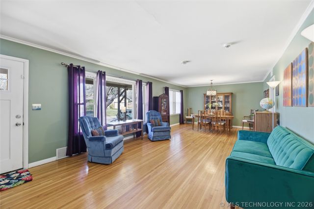 3931 S Oswego Avenue, Tulsa, OK 74135