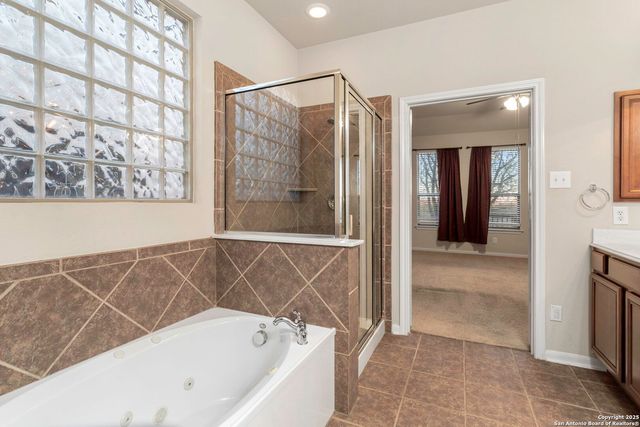 7631 Eagle Ledge, San Antonio, TX 78249