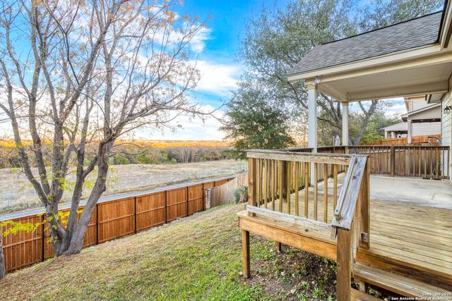 7631 Eagle Ledge, San Antonio, TX 78249