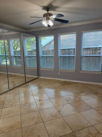 3814 Ridgecrest Avenue, Rowlett, TX 75088