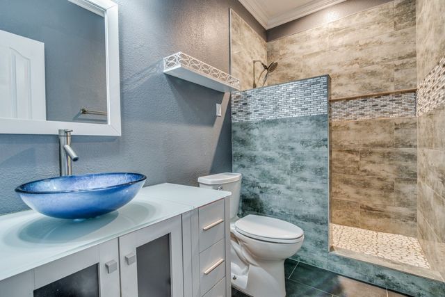3814 Ridgecrest Avenue, Rowlett, TX 75088