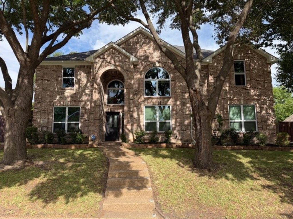 3814 Ridgecrest Avenue, Rowlett, TX 75088
