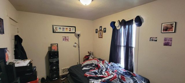 2020 W Hopkins STREET, Milwaukee, WI 53206