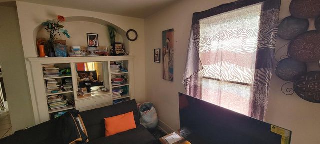 2020 W Hopkins STREET, Milwaukee, WI 53206