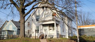 2020 W Hopkins STREET, Milwaukee, WI 53206