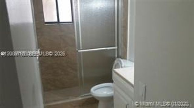 8045 SW 107th Ave 323, Miami, FL 33173