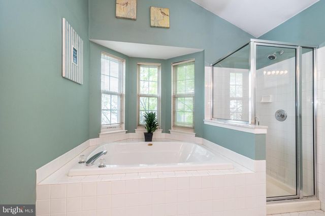 108 ASCOT CT, North Wales, PA 19454