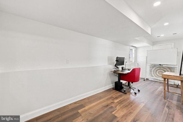 9 BUCKNELL DR, Cherry Hill, NJ 08034