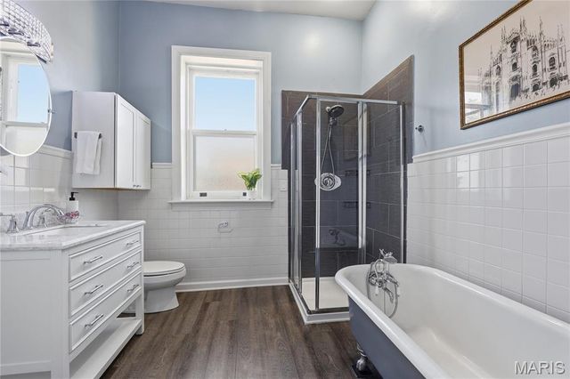 4361 Westminster Place, St Louis, MO 63108