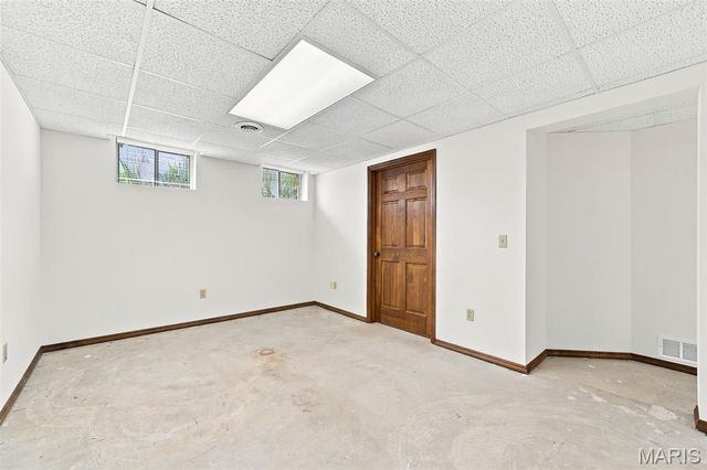 2098 Seven Oaks Drive, St Charles, MO 63303