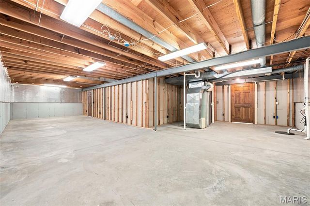 2098 Seven Oaks Drive, St Charles, MO 63303