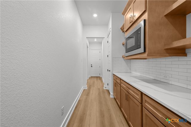 2035 Gray Fox Drive, Nolanville, TX 76559