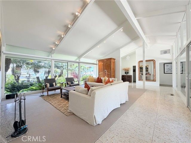 2490 Monaco Drive, Laguna Beach, CA 92651