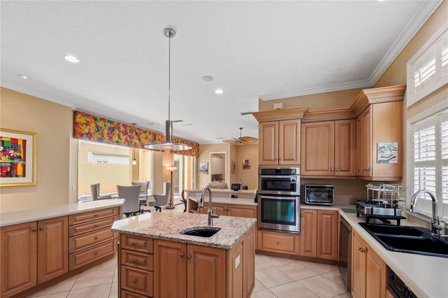 4541 MURCIA BOULEVARD 11, Sarasota, FL 34238