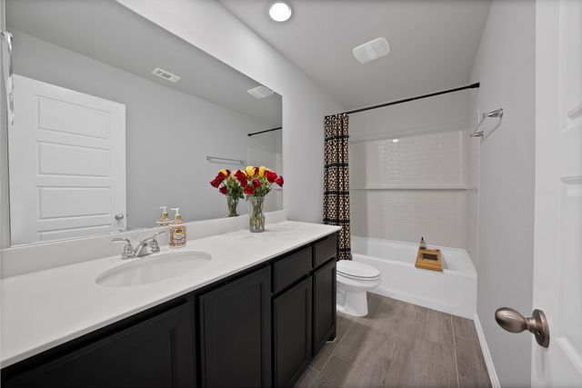 340 Freestall Drive, Midlothian, TX 76065