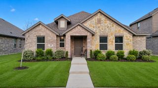 340 Freestall Drive, Midlothian, TX 76065