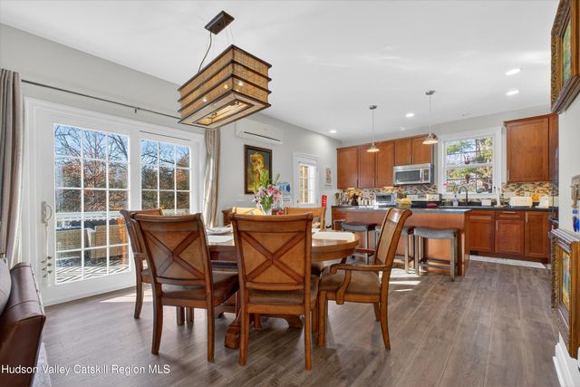 54 Shore Drive, Elizaville, NY 12523