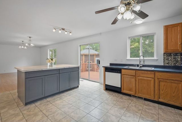 280 Persimmon Court, Round Lake Beach, IL 60073