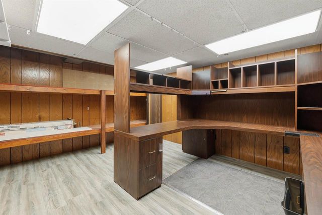 1715 BERNHEIM STREET, Oshkosh, WI 54904