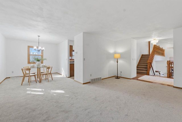 1715 BERNHEIM STREET, Oshkosh, WI 54904