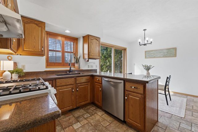 1715 BERNHEIM STREET, Oshkosh, WI 54904