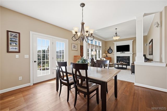 6 Parliament Lane, Lancaster, NY 14086