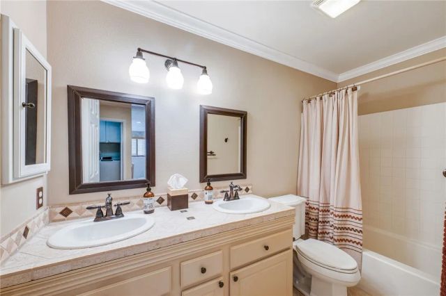 8730 E Heatherwood, Anaheim Hills, CA 92808