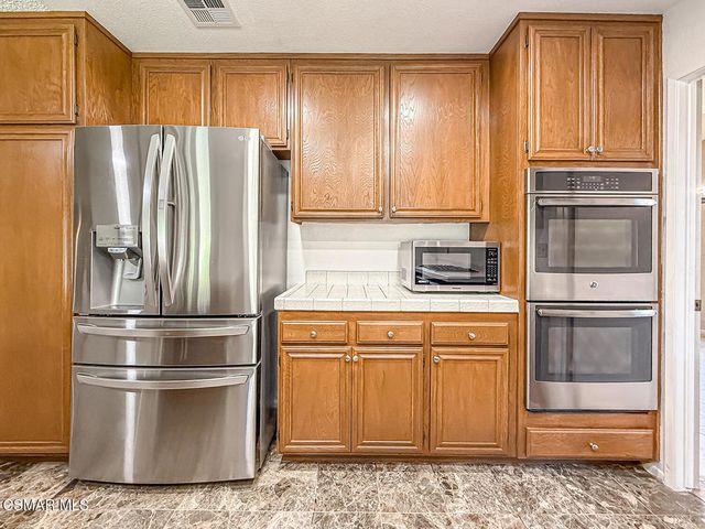 4007 Doneva Road, Moorpark, CA 93021