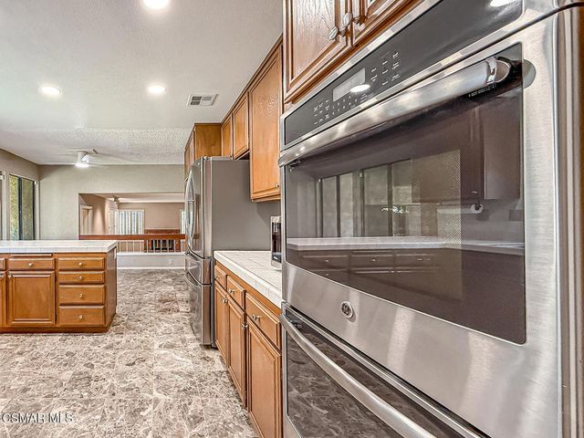 4007 Doneva Road, Moorpark, CA 93021