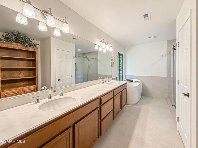 4007 Doneva Road, Moorpark, CA 93021