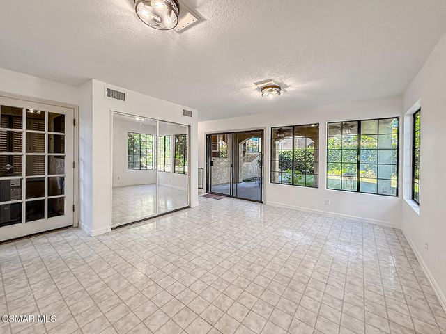 4007 Doneva Road, Moorpark, CA 93021