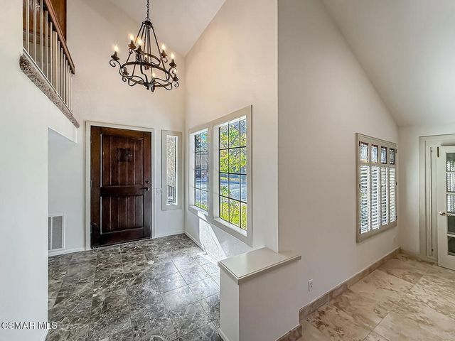 4007 Doneva Road, Moorpark, CA 93021