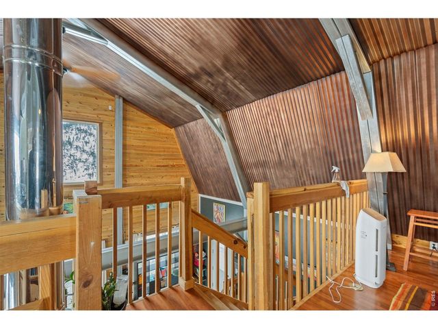 1154 Redstone Dr, Bellvue, CO 80512