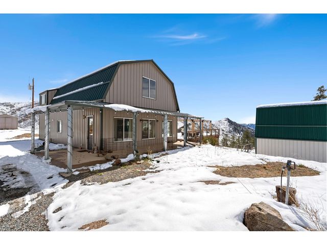 1154 Redstone Dr, Bellvue, CO 80512