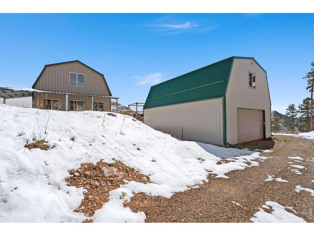 1154 Redstone Dr, Bellvue, CO 80512