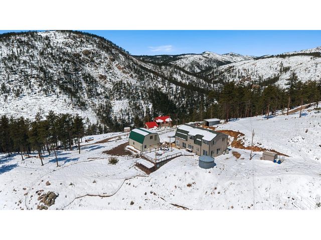 1154 Redstone Dr, Bellvue, CO 80512
