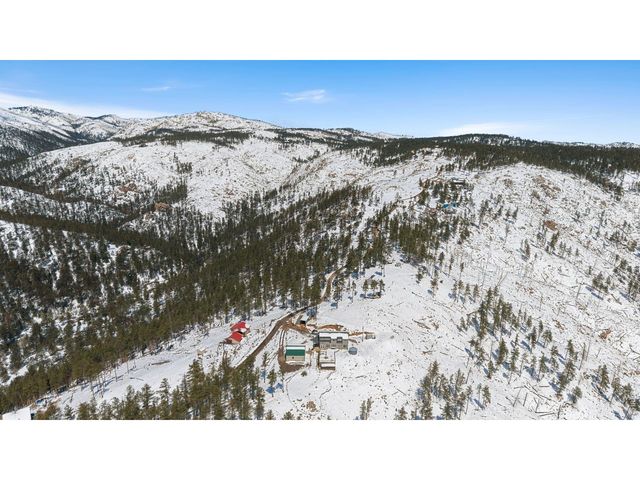 1154 Redstone Dr, Bellvue, CO 80512