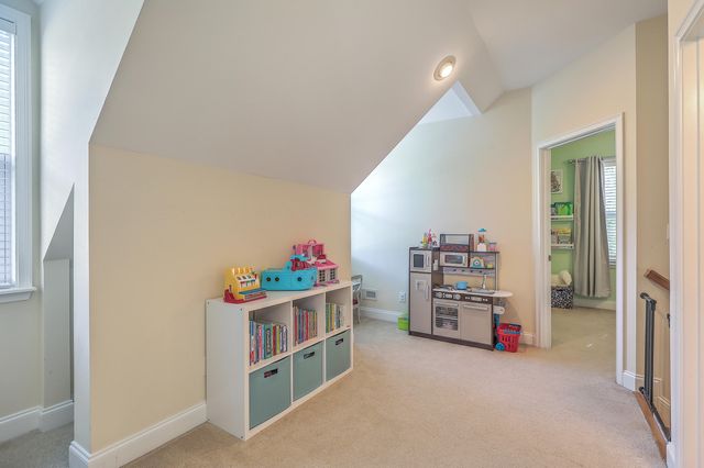 1866 Dogwood Road, Charleston, SC 29414