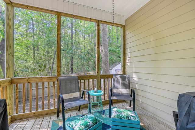 1866 Dogwood Road, Charleston, SC 29414