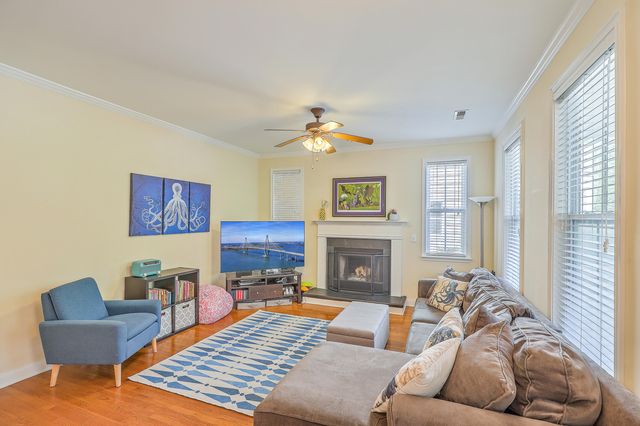 1866 Dogwood Road, Charleston, SC 29414