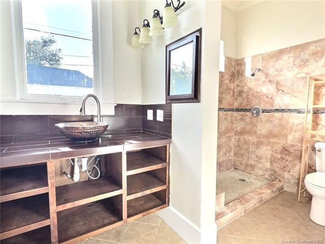 703 Drew Street, Lake Charles, LA 70601