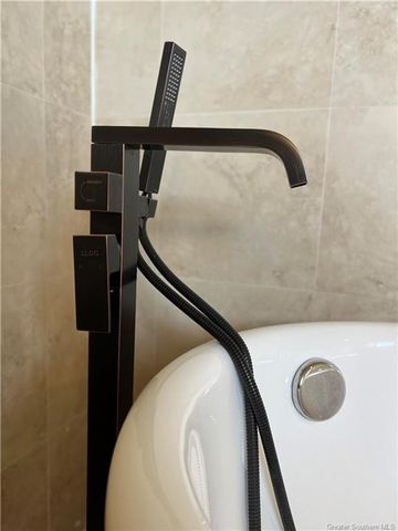 703 Drew Street, Lake Charles, LA 70601