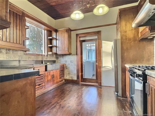 703 Drew Street, Lake Charles, LA 70601