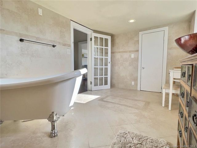 703 Drew Street, Lake Charles, LA 70601