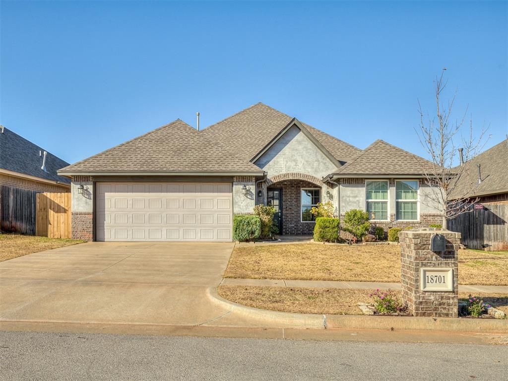18701 Maidstone Lane, Edmond, OK 73012