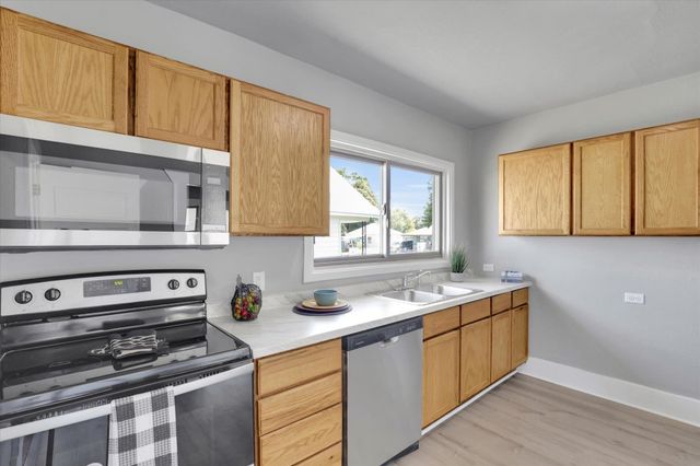 1111 E Gordon Ave, Spokane, WA 99207