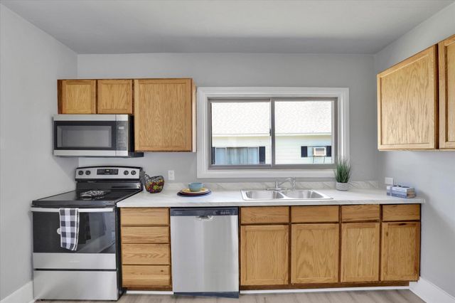 1111 E Gordon Ave, Spokane, WA 99207