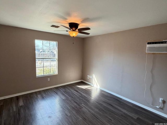 410 Alice Fay, San Antonio, TX 78237