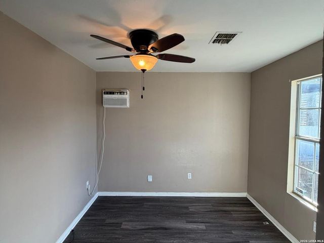 410 Alice Fay, San Antonio, TX 78237